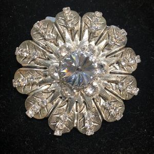 Rhinestone Magnetic Back Brooch
